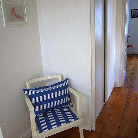 Feriehus Charming 100m2 House In Croix-chapeau, 15mn From La Rochelle Croix-Chapeau