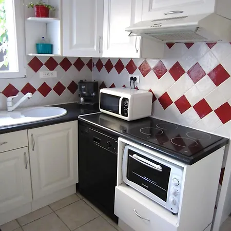 Charming 100m2 House In Croix-chapeau, 15mn From La Rochelle