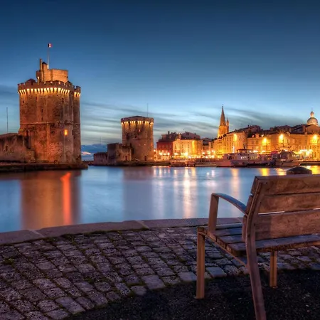 Charming 100m2 House In Croix-chapeau, 15mn From La Rochelle Feriehus